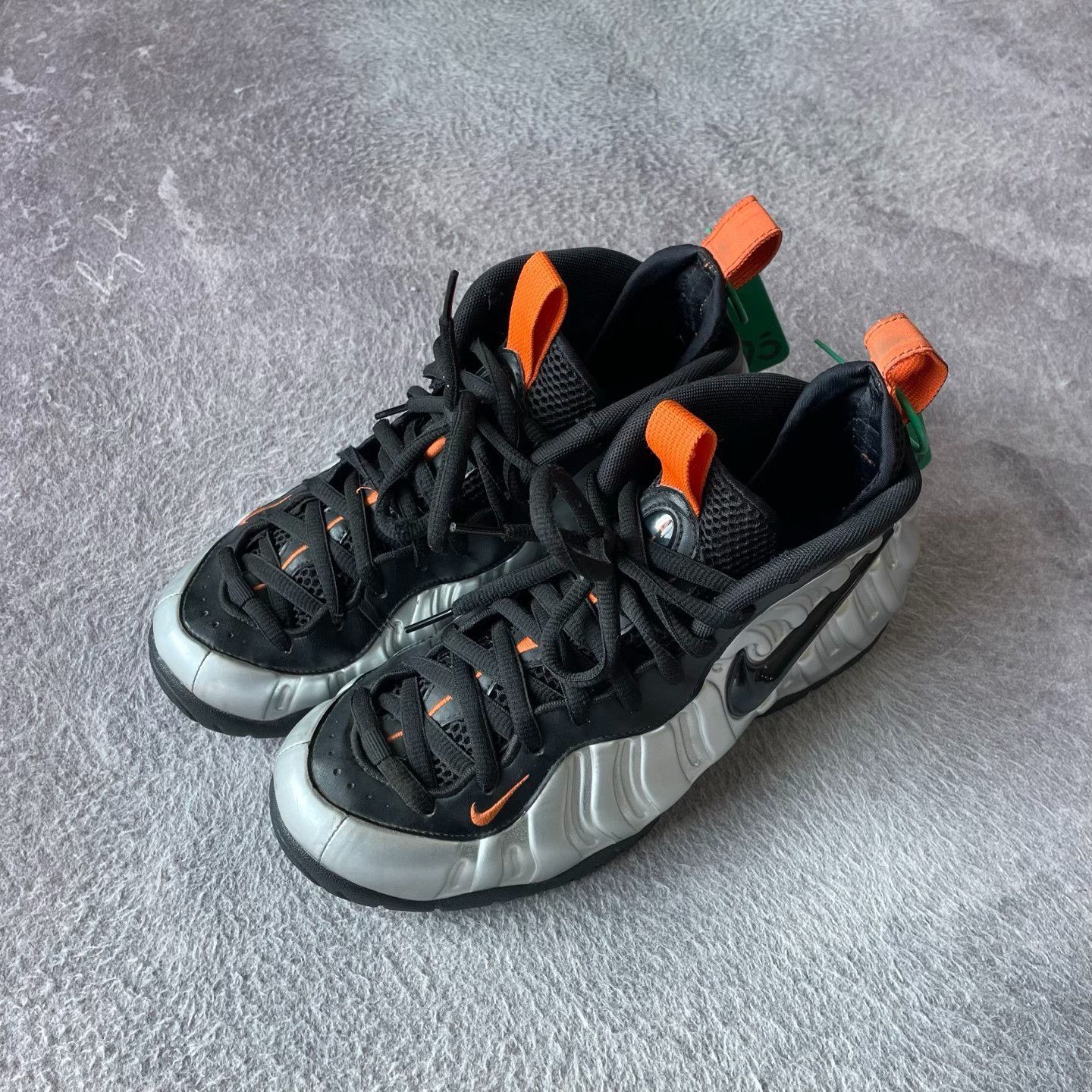 Nike Nike Lowtop Sneakers 42 Men Size US 9 / EU 42 - 1 Thumbnail