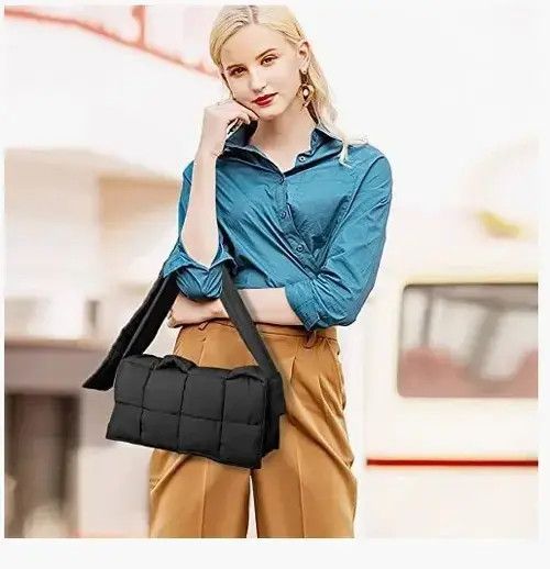 Japanese Brand Simple Black Shoulder Bags Size ONE SIZE - 4 Thumbnail