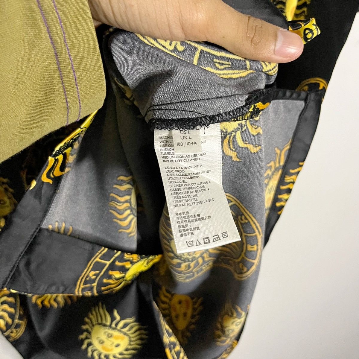 Urban Outfitters Urban Outfitters Celestial Sun & Moon Campcollar Shirt Size US L / EU 52-54 / 3 - 11 Thumbnail