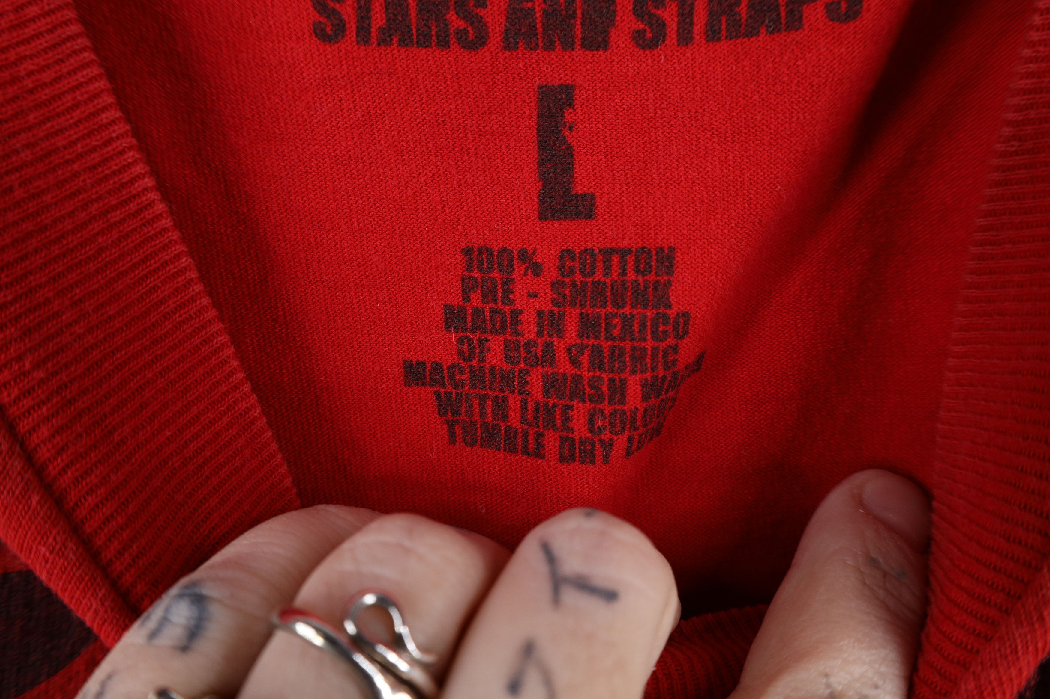 Famous Stars And Straps × Vintage Vintage 90s Y2K Famous Stars and Straps Spell T-Shirt Red Size US L / EU 52-54 / 3 - 8 Thumbnail
