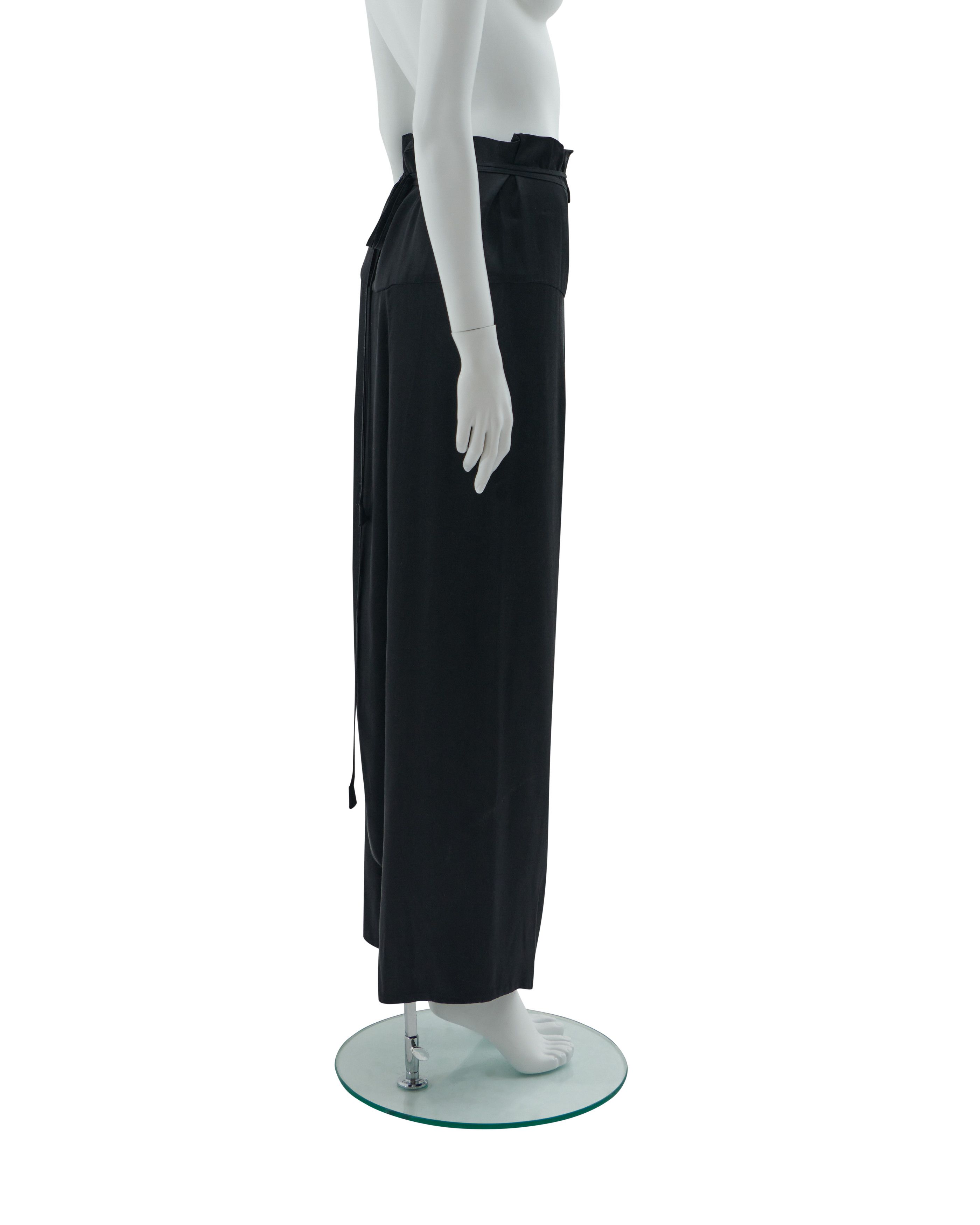 Gucci By Tom Ford S/S 2002 Black silk harem pants Size 26" / US 2 / IT 38 - 5 Thumbnail