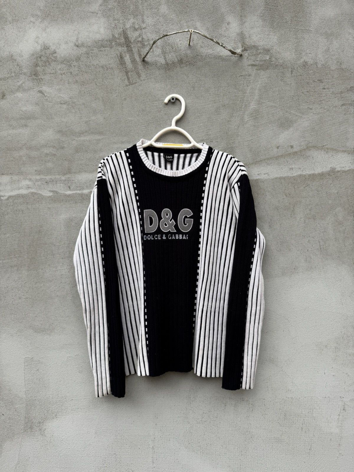 Dolce & Gabbana VINTAGE DOLCE & GABBANA KNITTED SWEATER Size US S / EU 44-46 / 1 - 1 Thumbnail