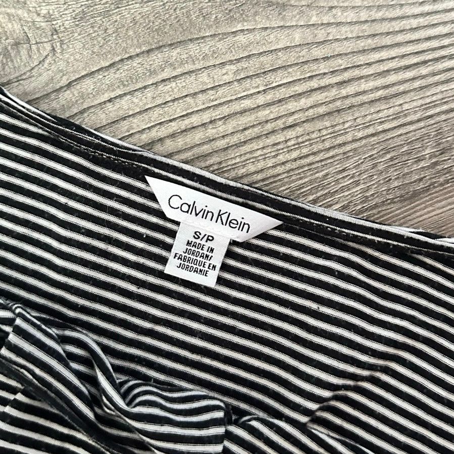 Calvin Klein calvin klein black white striped tank top Size S / US 4 / IT 40 - 3 Thumbnail