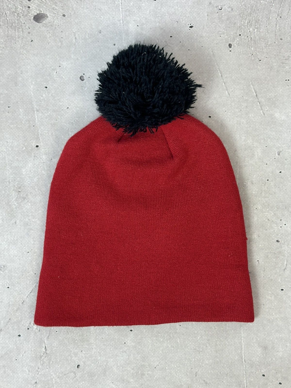 Jordan Brand Nike Air Jordan Kids Red/Black Beanie with Pompom Size ONE SIZE - 3 Thumbnail