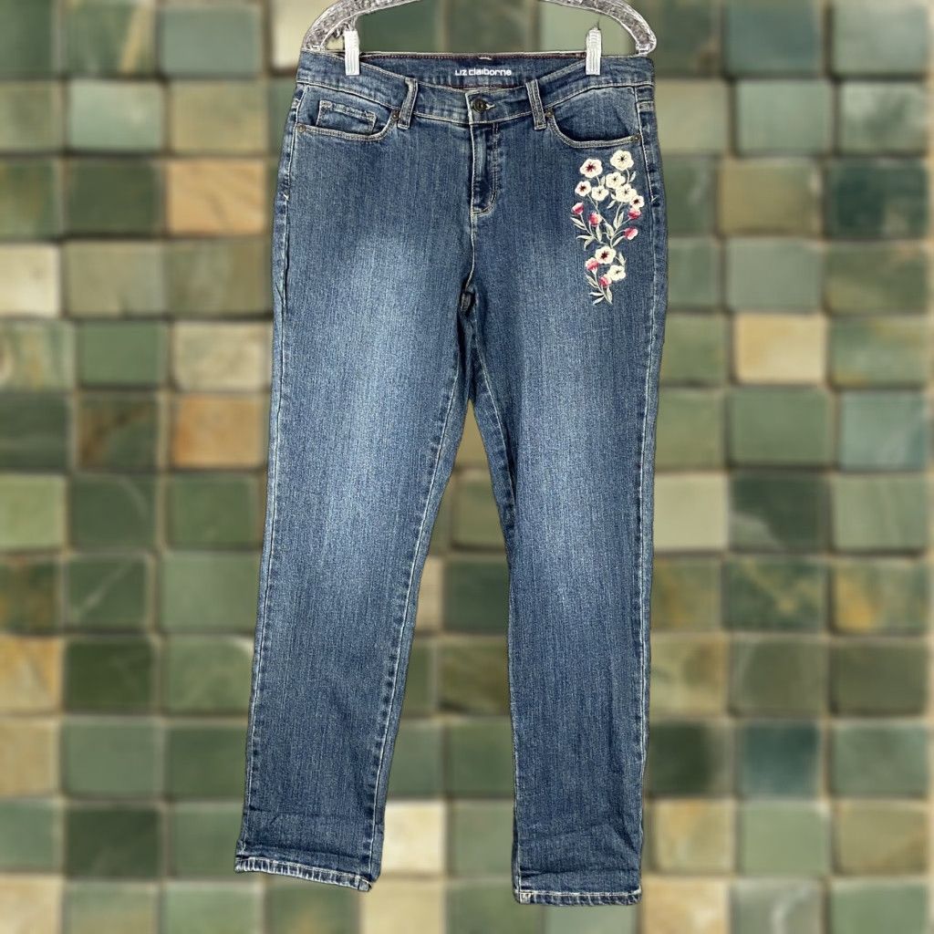 Liz Claiborne Liz Claiborne Jeans Skinny Women’s 8 Blue Embroidery Flowers Pink Flowers Ladies 8 Women Size 30" / US 8 / IT 44 - 1 Thumbnail