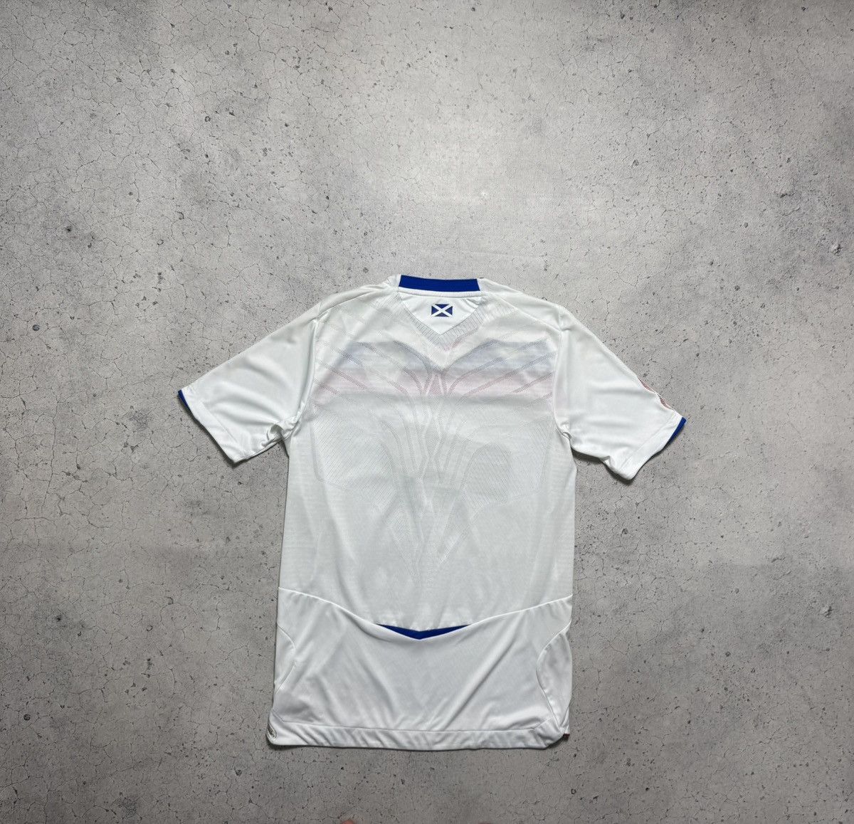 Umbro Umbro Glasgow Rangers 2008/2009 Vintage Soccer Jersey Size US S / EU 44-46 / 1 - 12 Thumbnail