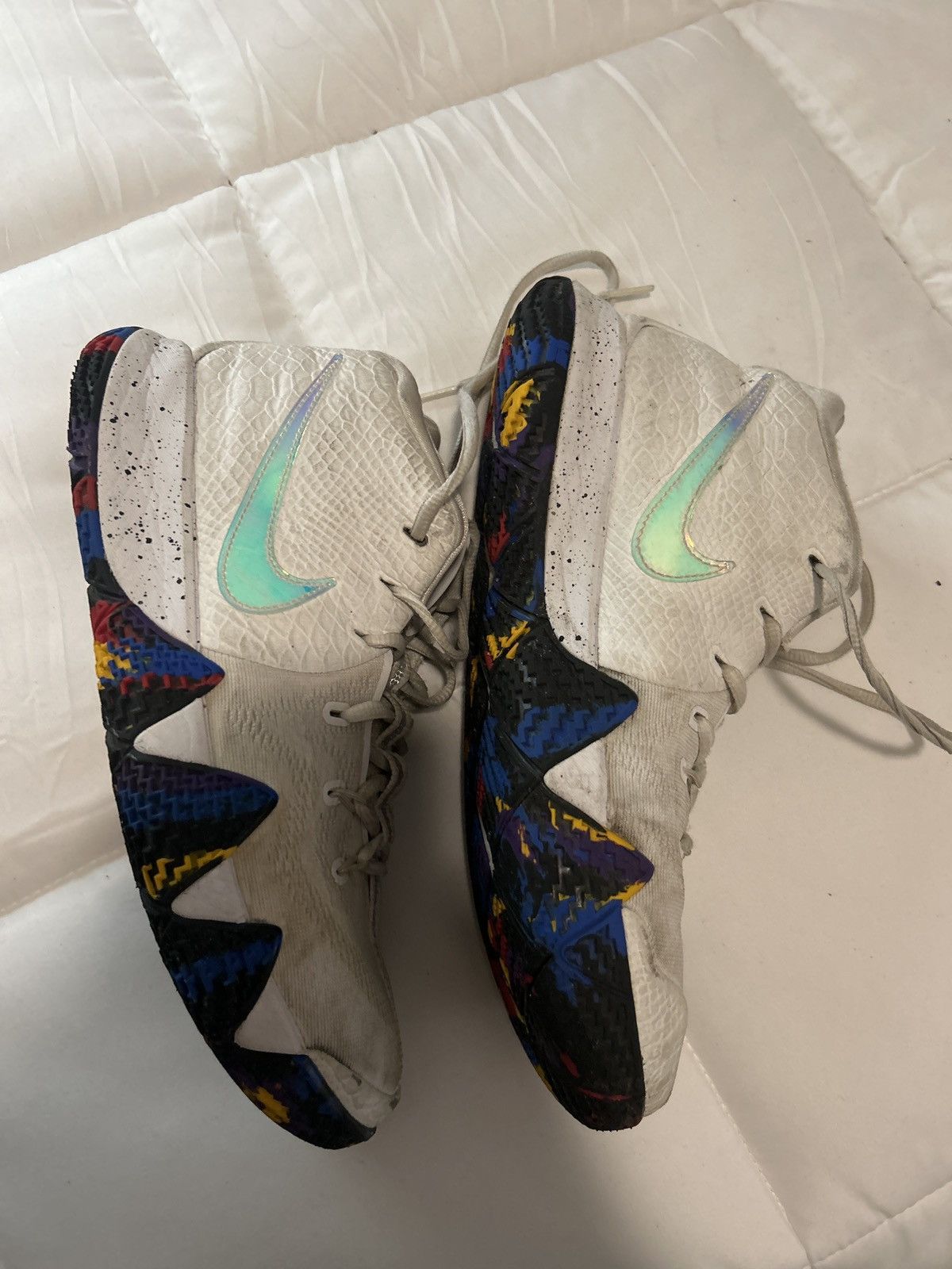 Kyrie 4 Ncaa | Grailed