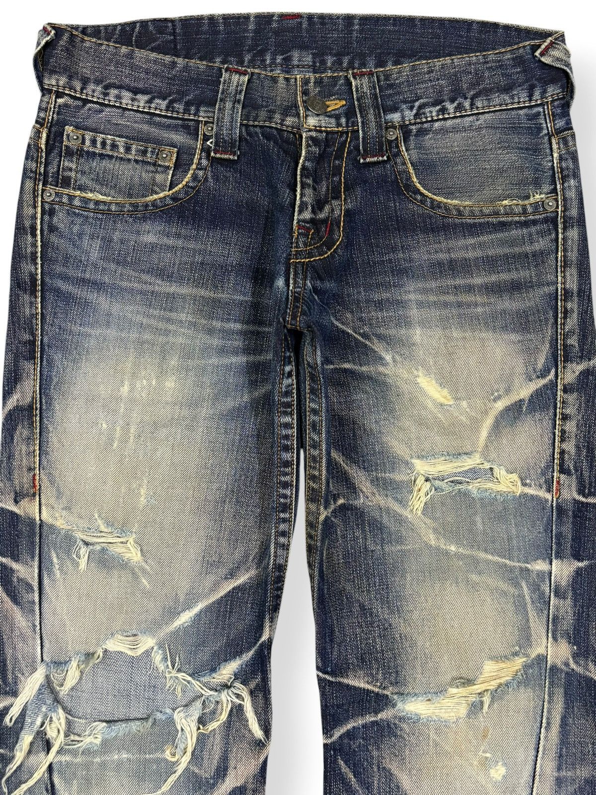 Tornado Mart Vintage Tornado Mart Mud Wash Spiral Flare Distressed Jeans Size US 31 - 3 Thumbnail