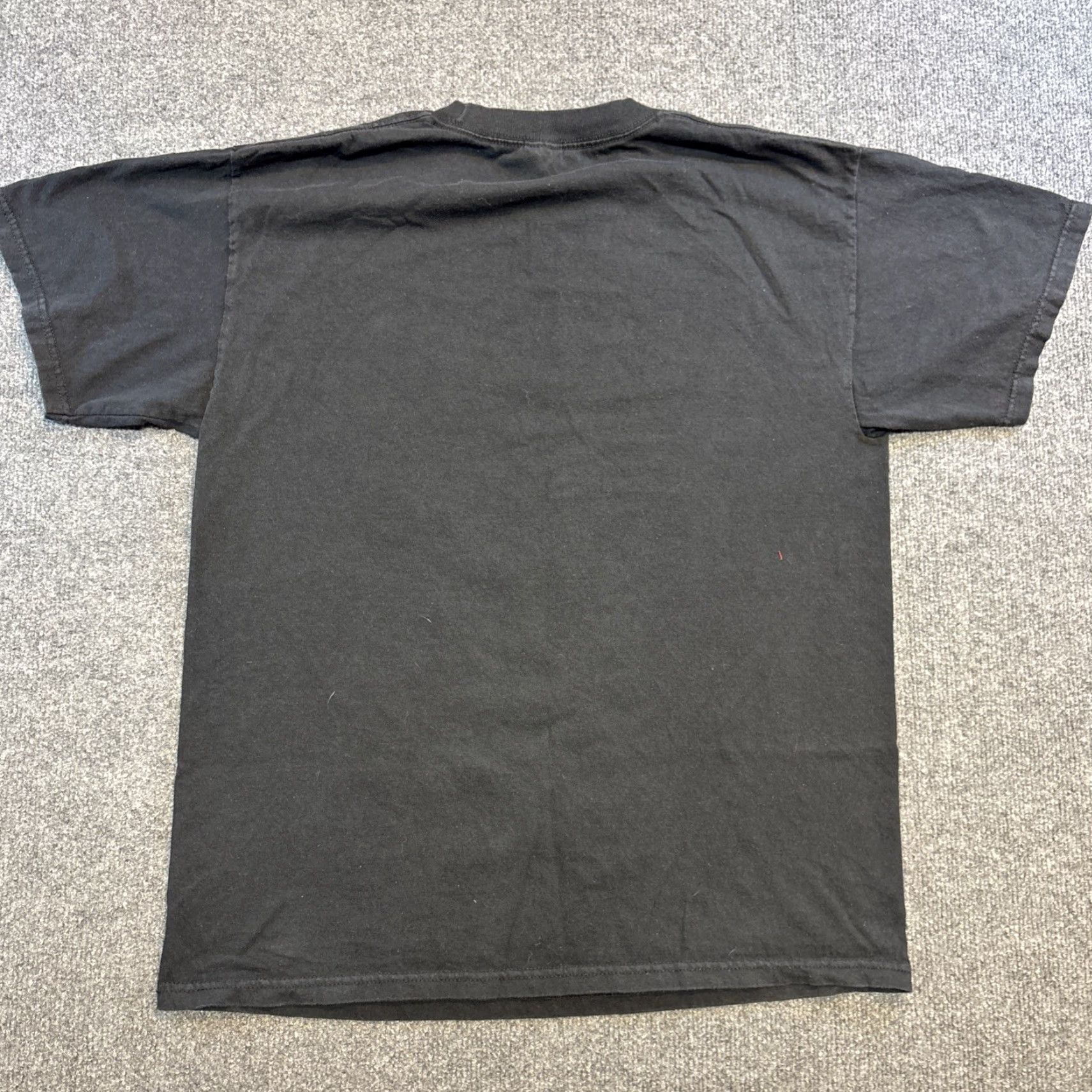 AAA VINTAGE Crumbling Gold Dollar Sign Cash Fist $ Money Benjamin T-Shirt L Men Black 1990s AAA Size L Size US L / EU 52-54 / 3 - 6 Thumbnail