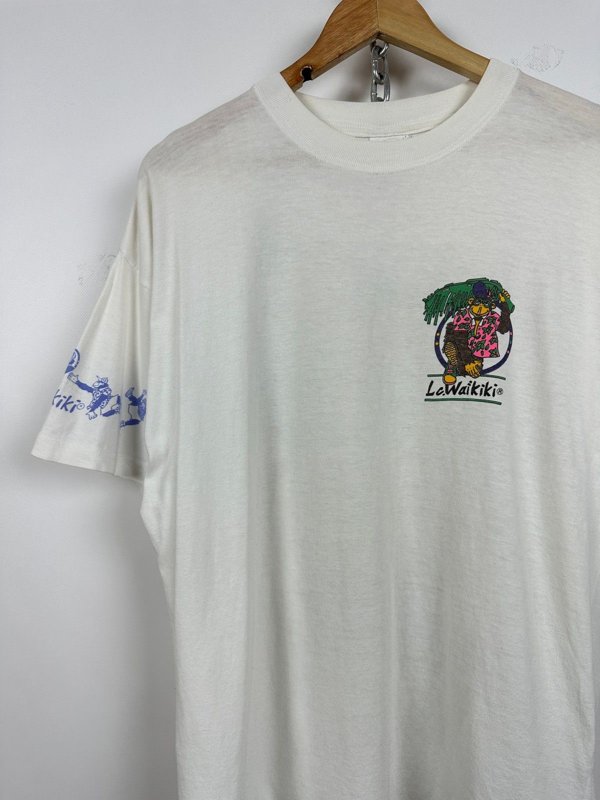 Hook-Ups Vintage LC Waikiki T-Shirt Size US XL / EU 56 / 4 - 7 Thumbnail