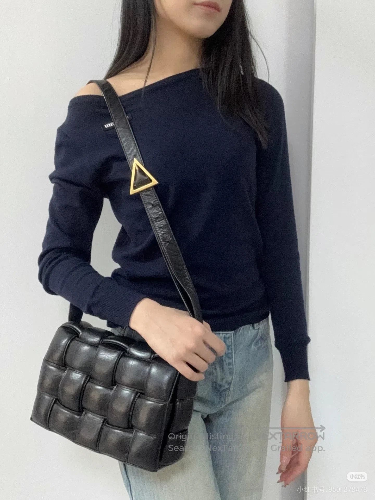 Bottega Veneta BV Cassette Woven Black Crossbody Bag. Size ONE SIZE - 6 Thumbnail