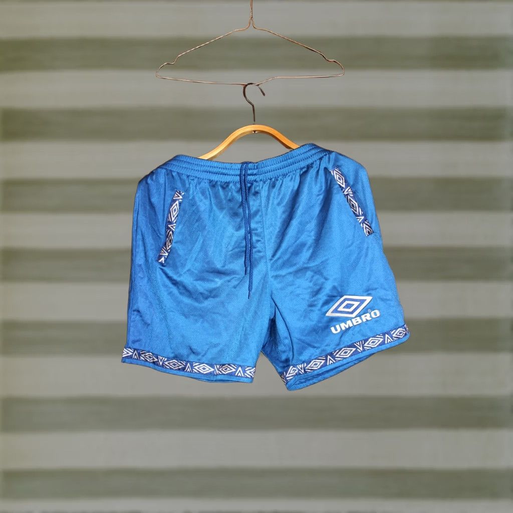 Umbro VINTAGE Umbro Running shorts Blue Polyester - size L/M - 1990s - Men's? Size US 33 - 1 Thumbnail