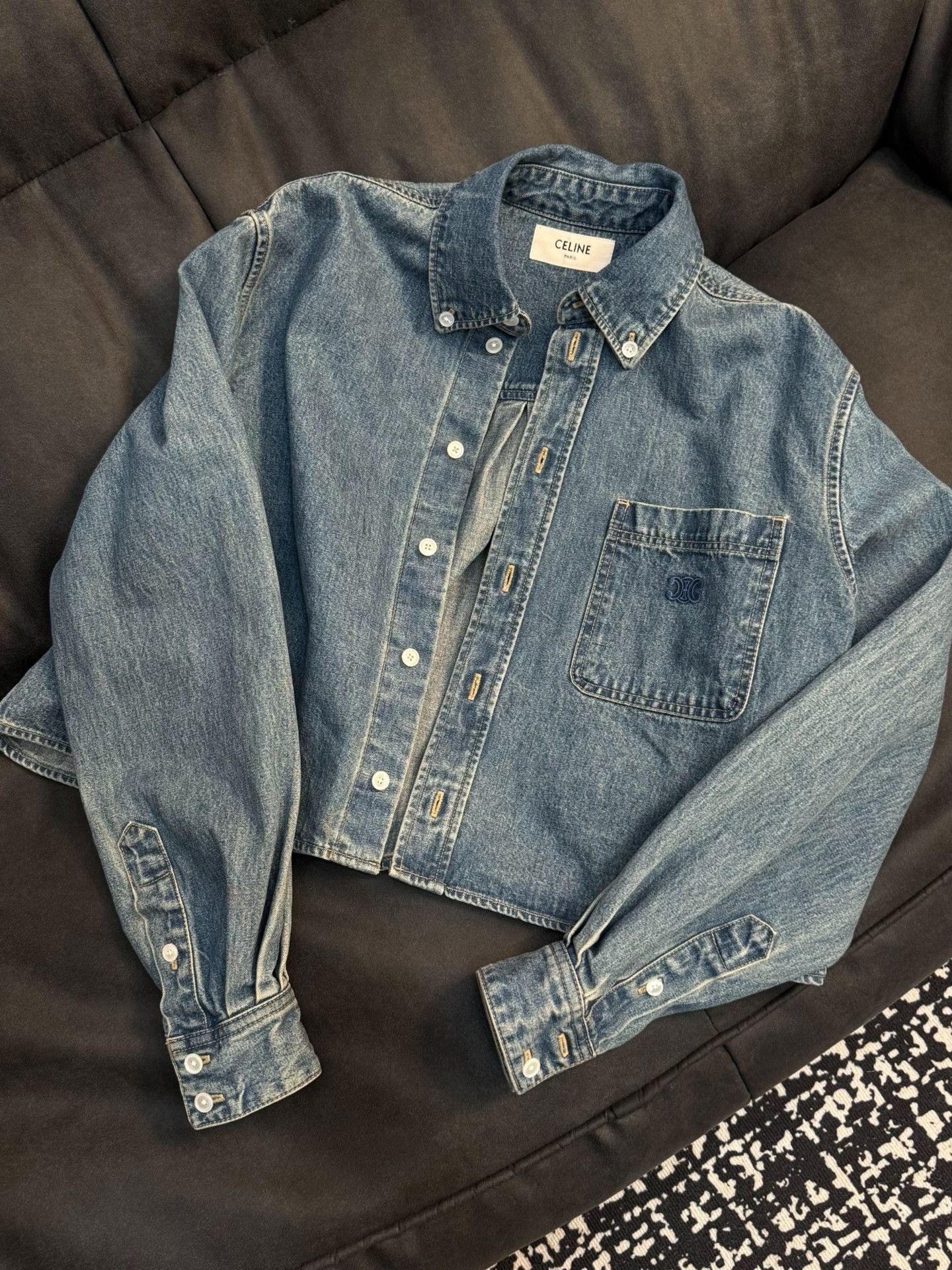 Celine CELINE Denim Shirt Jun Ji-hyun Style Size M / US 6-8 / IT 42-44 - 1 Thumbnail