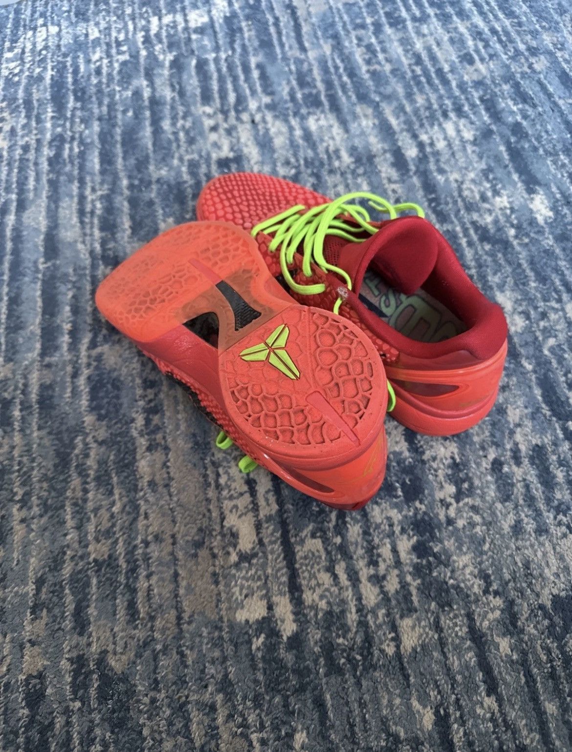 Nike Kobe 6 Reverse Grinch Sneakers Size 9.5 Original Kobe 6 Box Size US 9.5 / EU 42-43 - 4 Thumbnail