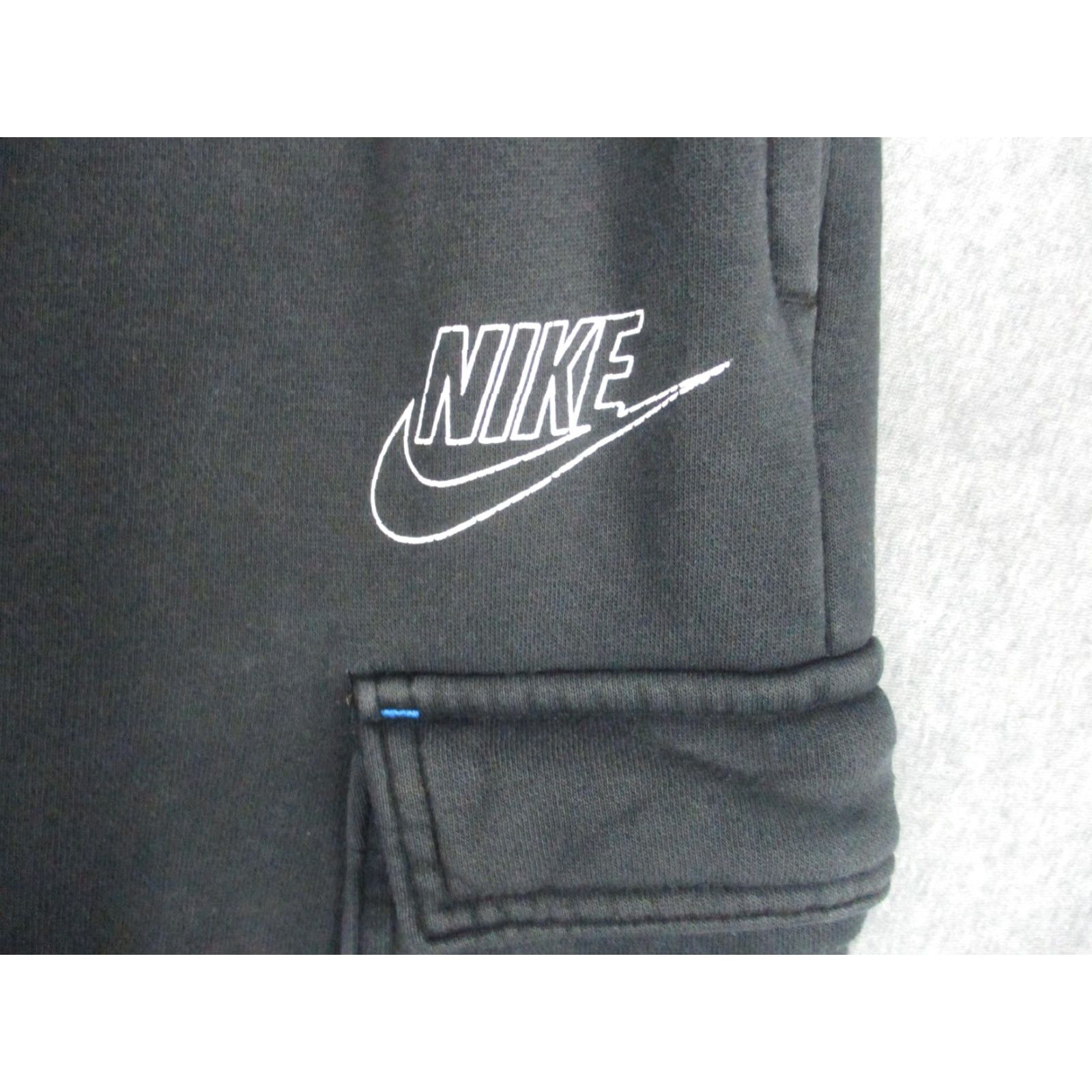 Nike Nike Pants Mens S Black Cargo Joggers Swoosh Graphic Tech Fleece CU3512-010 Size US 29 - 2 Thumbnail