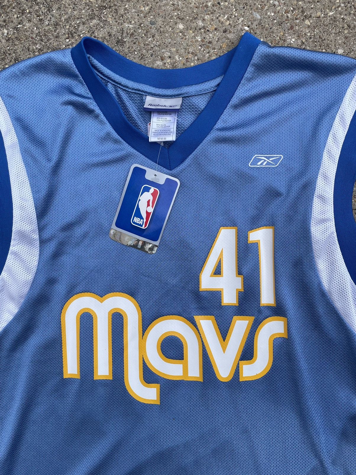 NBA × Reebok × Vintage Vintage Reebok Dallas Mavericks Dirk Nowitzki Jersey 41 Size US M / EU 48-50 / 2 - 3 Thumbnail