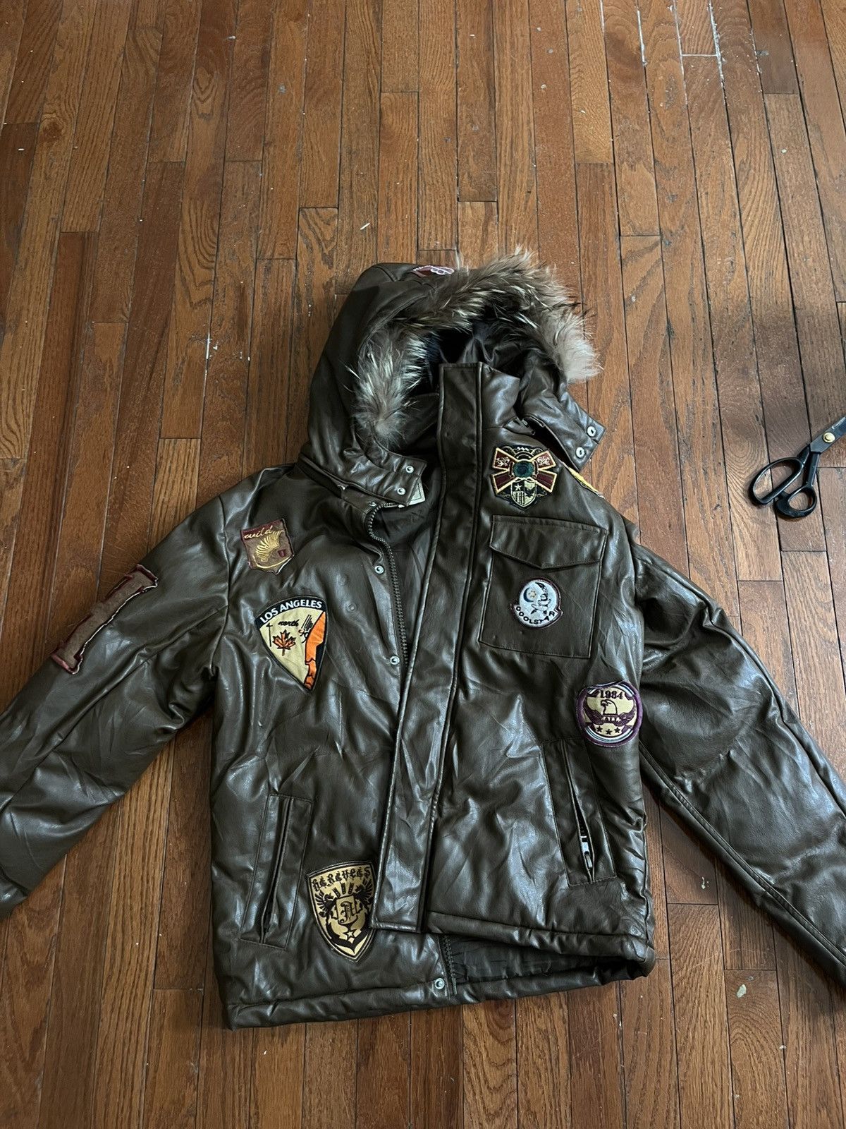 Japanese Brand Brown leather bomber/parka fur, patches Size US M / EU 48-50 / 2 - 3 Thumbnail