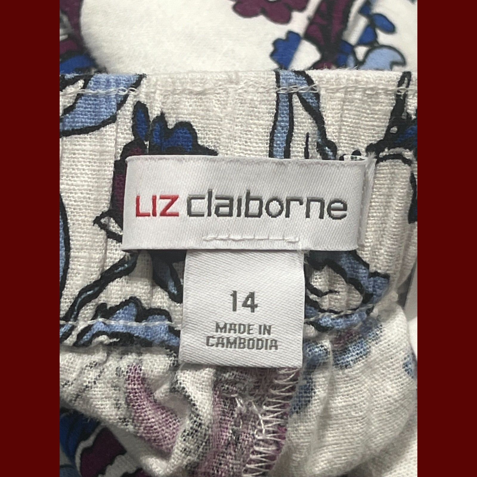 Other Liz Claiborne - Women's Mid-Rise Pleated Short - White Flora Size 36" / US 14 / IT 50 - 13 Thumbnail