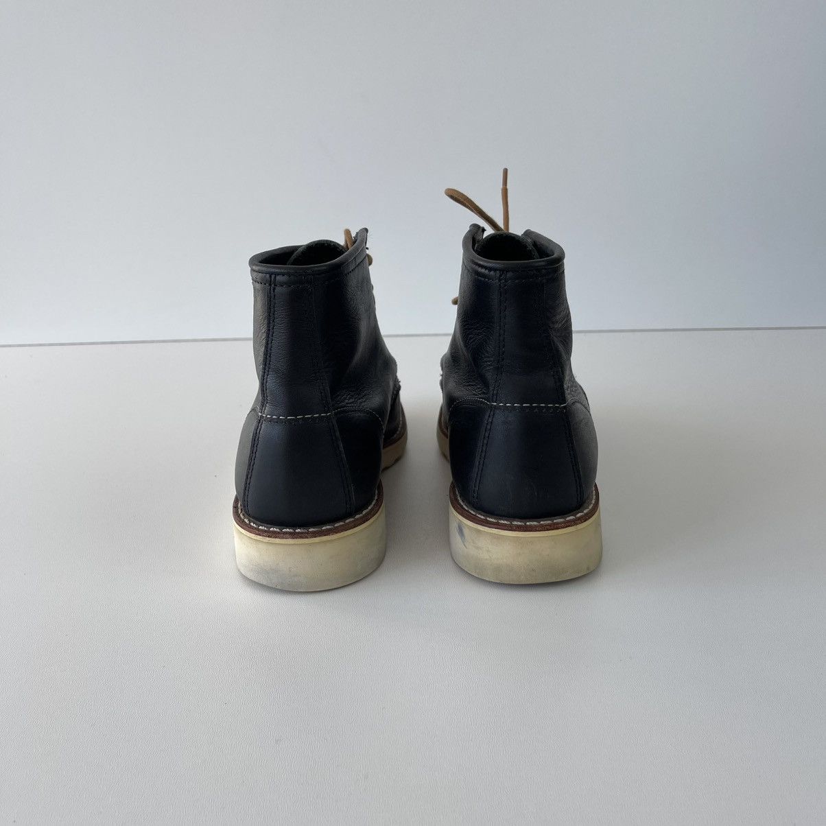 Red Wing Red Wing 3373 6” Moc Toe Classic Leather Boots Black Women’s Size US 8.5 / IT 38.5 - 8 Thumbnail