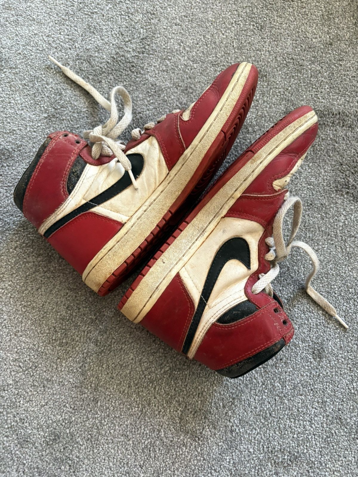 Nike Nike 1985 Jordan 1 Chicago OG Trainers Size US 8 / EU 41 - 5 Thumbnail