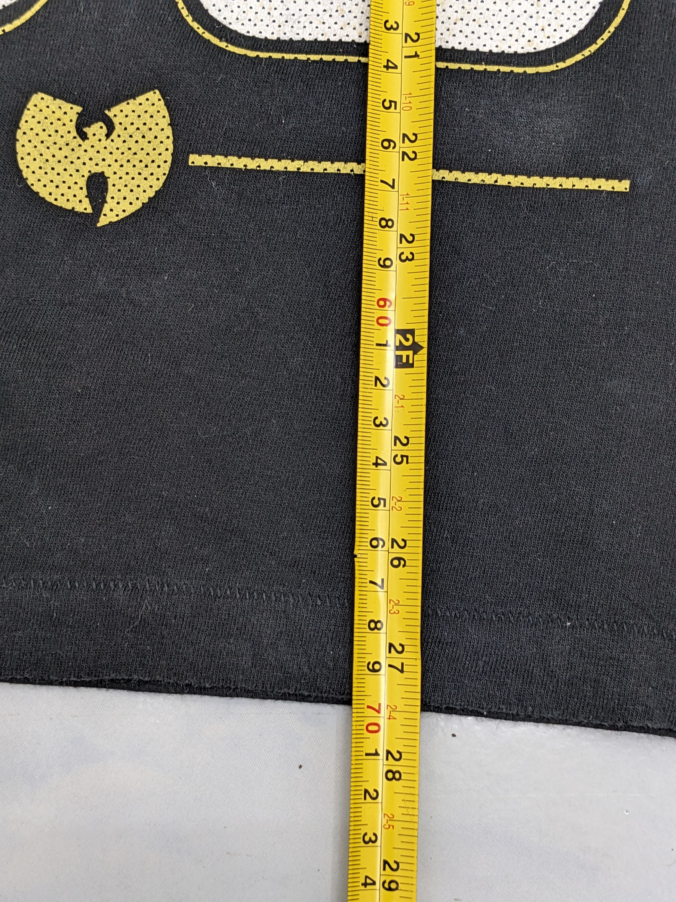 Wu-Tang Clan Japanese Brand Uniqlo X Wu-Tang Tshirt Size US L / EU 52-54 / 3 - 6 Thumbnail