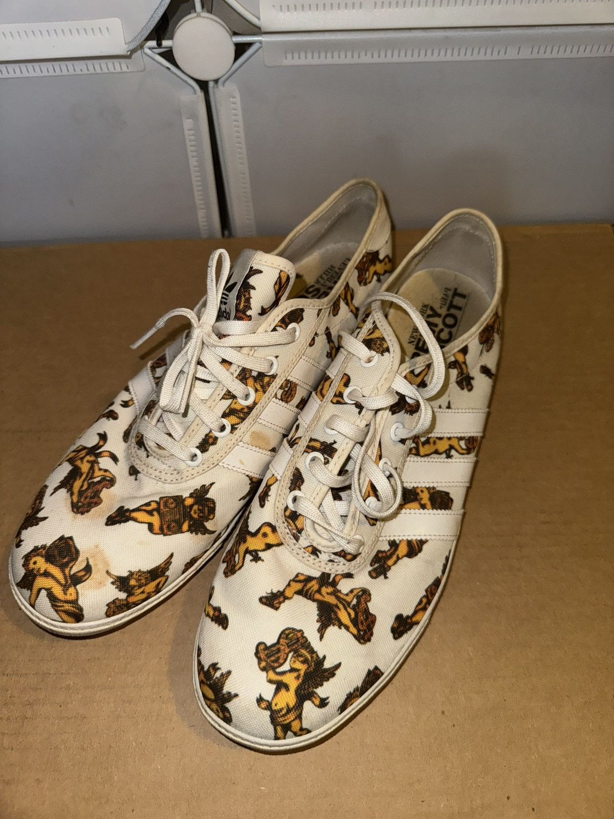 Adidas × Jeremy Scott Jeremy Scott Adidas Sole Cherub Size US 12 / EU 45 - 9 Thumbnail