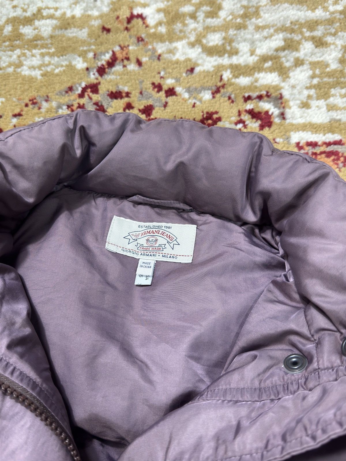 Armani × Giorgio Armani × Vintage ᶠᵃⁿᶜʸᵍᵘʸ Boxy 90s Armani Puffer Jacket Vintage Y2K Down Rare Size M / US 6-8 / IT 42-44 - 2 Thumbnail