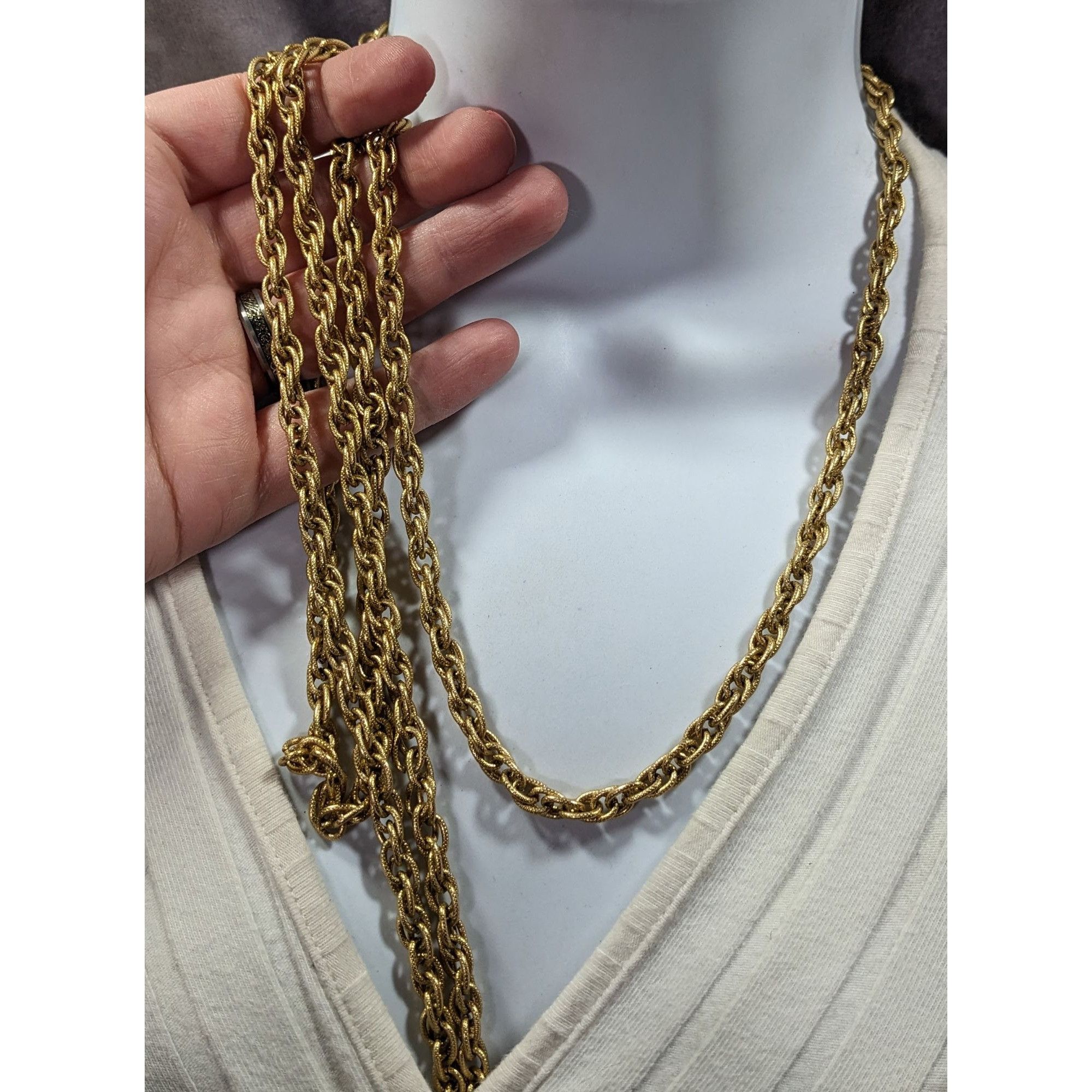 Other Classic Lightweight Gold Tone Chain Necklace Size ONE SIZE - 2 Thumbnail