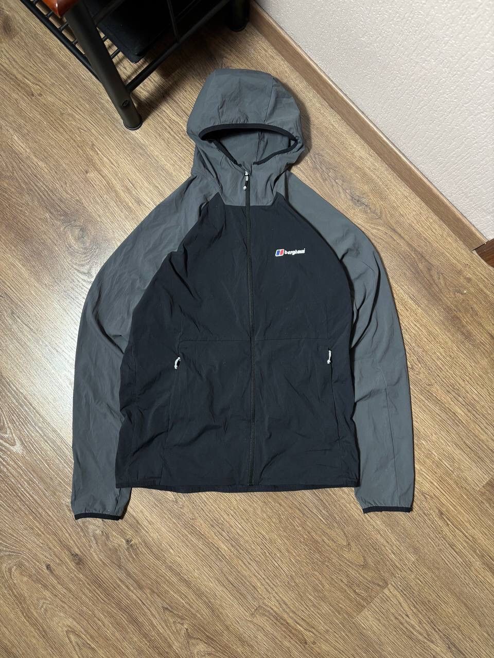Berghaus running jacket 2025
