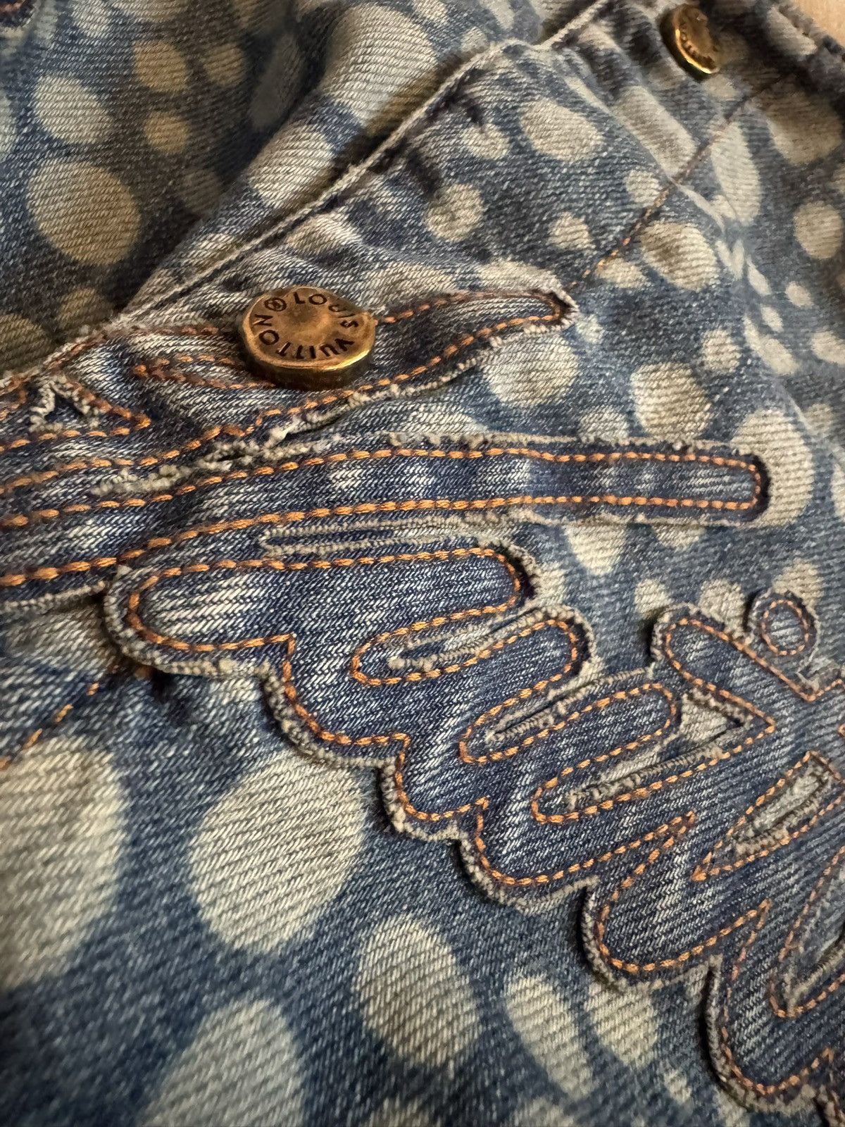 Louis Vuitton × Yayoi Kusama Louis Vuitton denim shirt see real tape measurements in phot Size US M / EU 48-50 / 2 - 12 Thumbnail