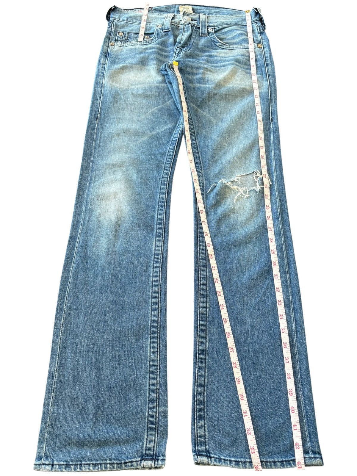 True Religion Vintage True Religion Bobby Blue Wash Distress Bootcut Jeans Size US 32 / EU 48 - 7 Thumbnail