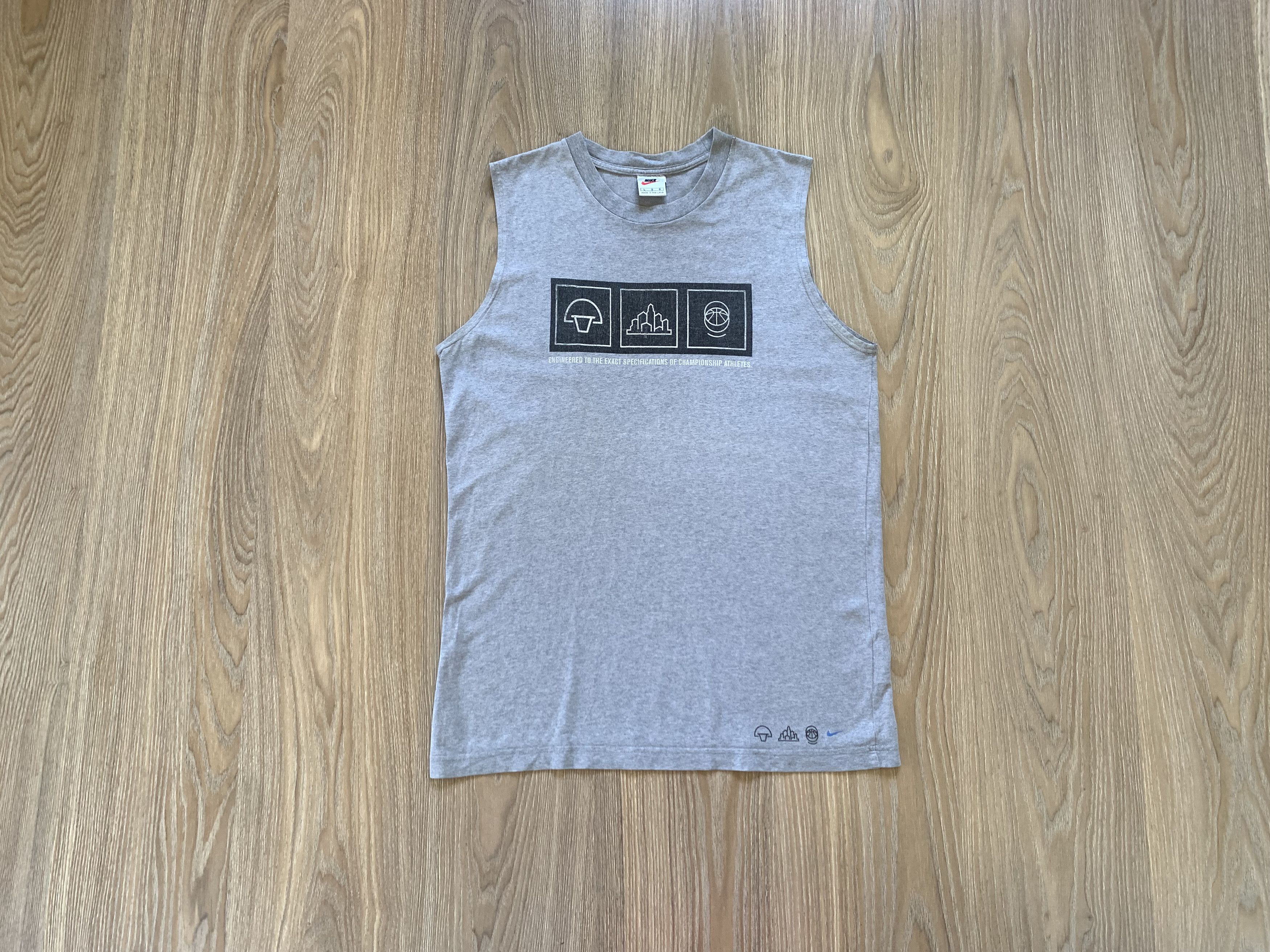 Nike × Vintage Nike Basketall Vintage Sleeveless Printed T Shirt Size US L / EU 52-54 / 3 - 1 Thumbnail