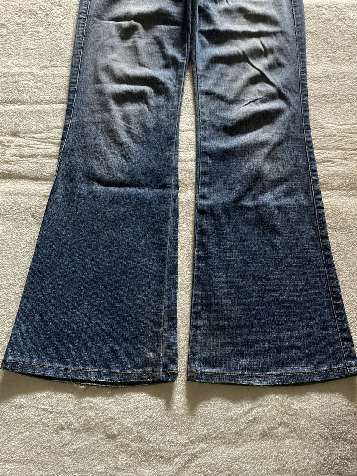 Japanese Brand Vintage Sweet Camel Boot Cut Faded Mudwash Dark Blue Jeans Size 30" / US 8 / IT 44 - 3 Thumbnail
