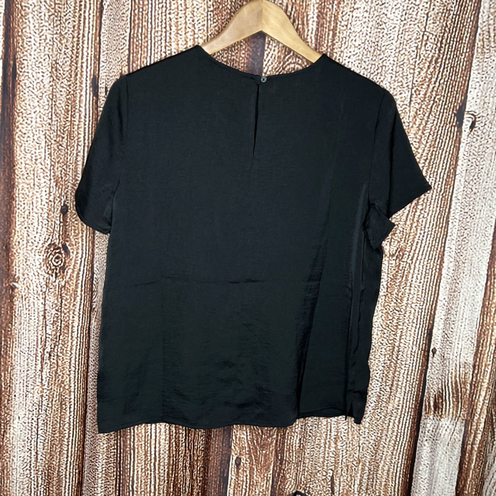 Banana Republic VINTAGE Banana Republic Womens Black NWT Blouse Casual Size Small Size S / US 4 / IT 40 - 3 Thumbnail