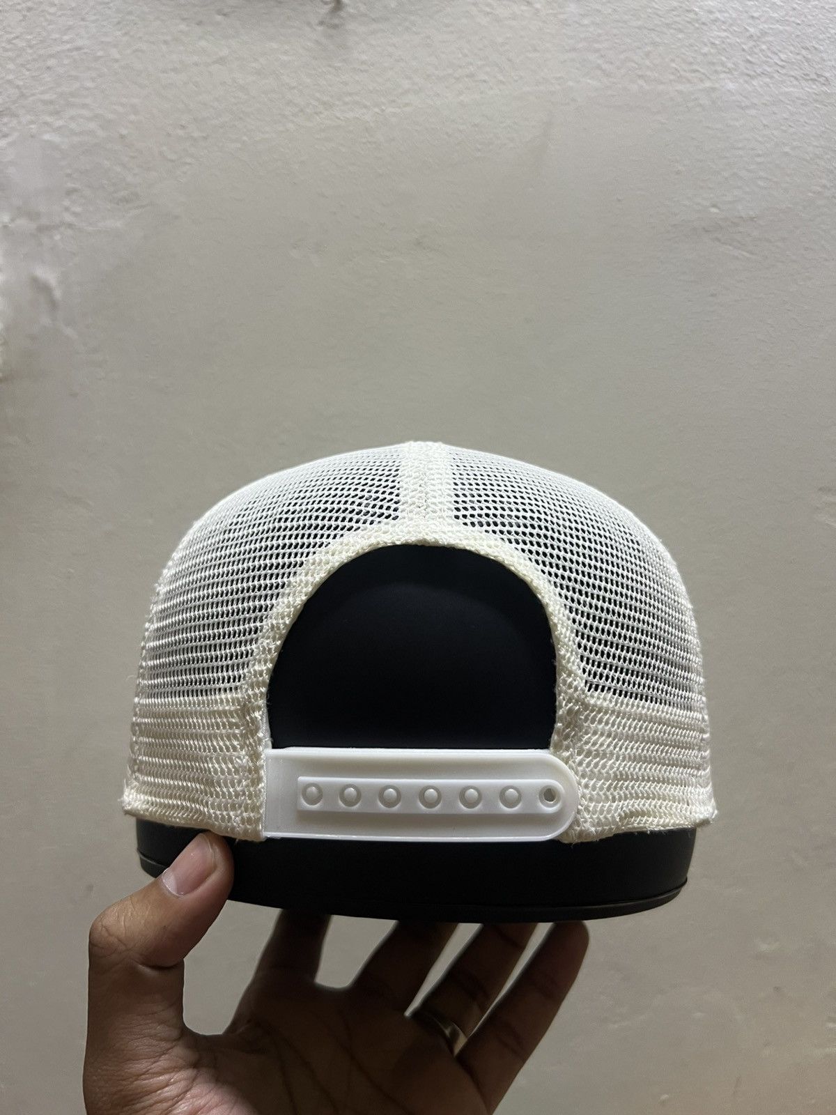 Japanese Brand Off Shore 06 Distressed Trucker Hat Size ONE SIZE - 3 Thumbnail
