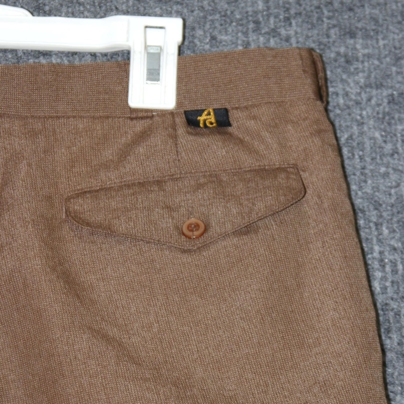 Vintage VINTAGE Atlas Mens Chino Pants Wool Polyester Brown Pleated Flat Front 33 Classic Tailored 29in Inseam Mens Workwear Casual Business Size US 33 - 4 Thumbnail