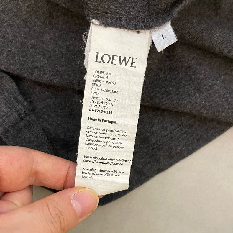Loewe loewe Gray-on-white embroidered small logo short sleeve 250 Size US L / EU 52-54 / 3 - 5 Thumbnail
