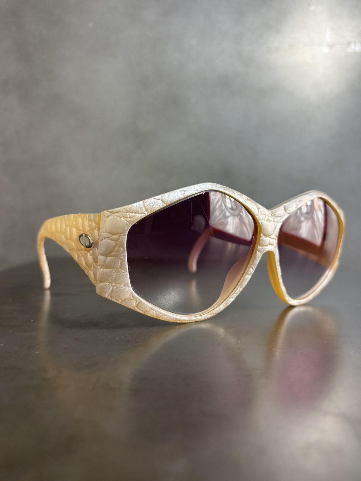 Christian Dior Monsieur 1970s Christian Dior Sunglasses Vintage 2230 Germany Snake Size ONE SIZE - 1 Thumbnail