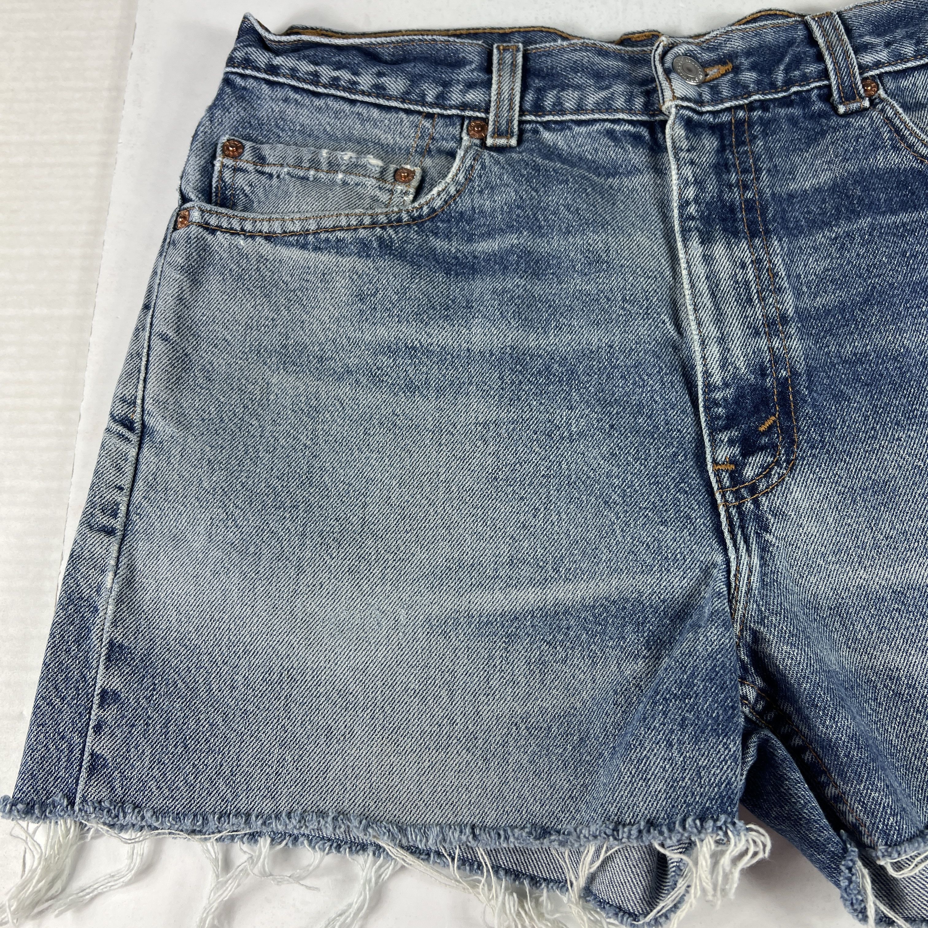 Levi's × Vintage Y2K Levi's Jean Shorts Blue Whiskers Cut Off Denim Jorts Size US 33 - 5 Thumbnail
