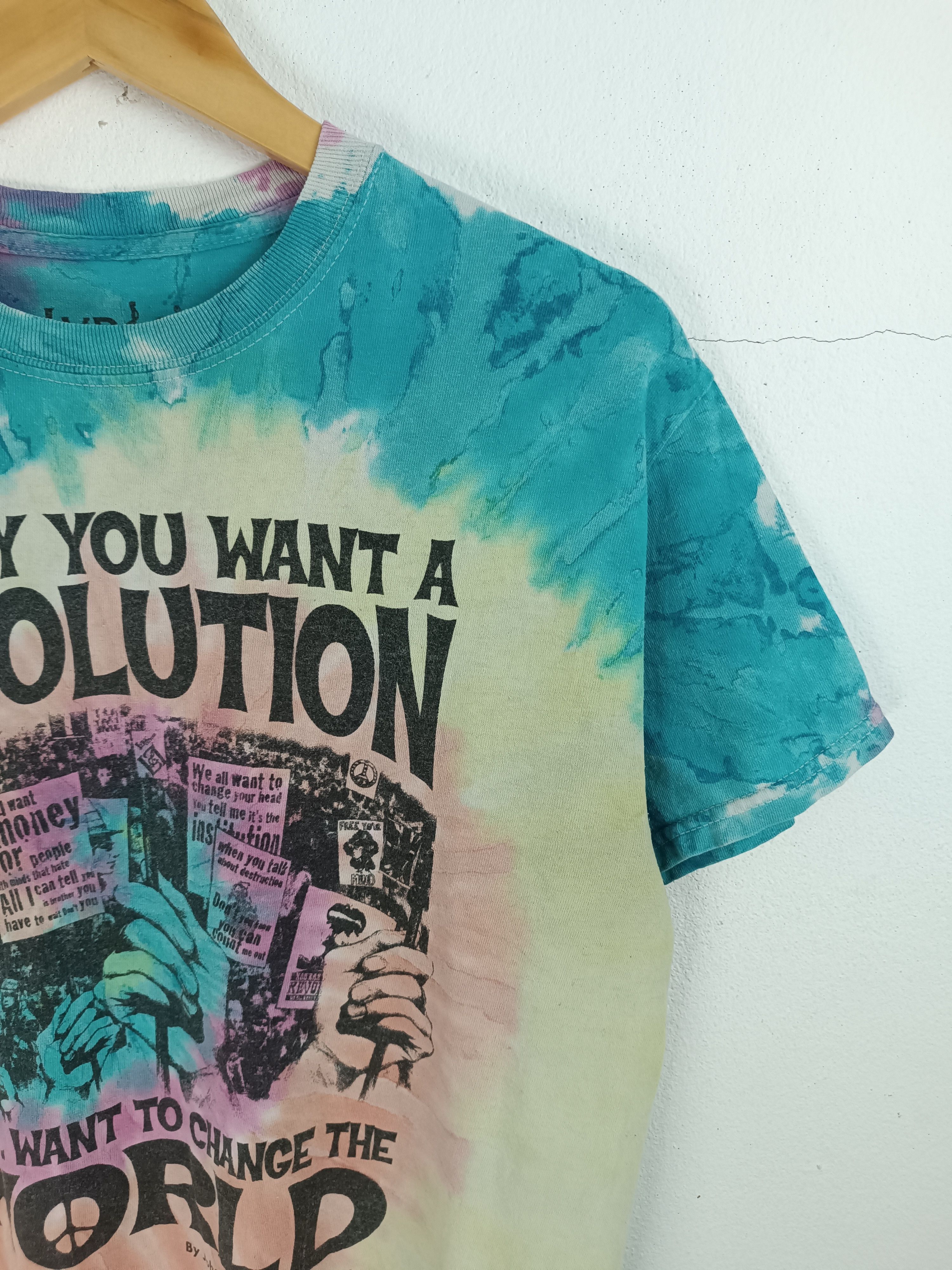Vintage VINTAGE REVOLUTION JOHN LENNON MCCARTNEY BEATLES TIE DYE TEE Size US M / EU 48-50 / 2 - 6 Thumbnail