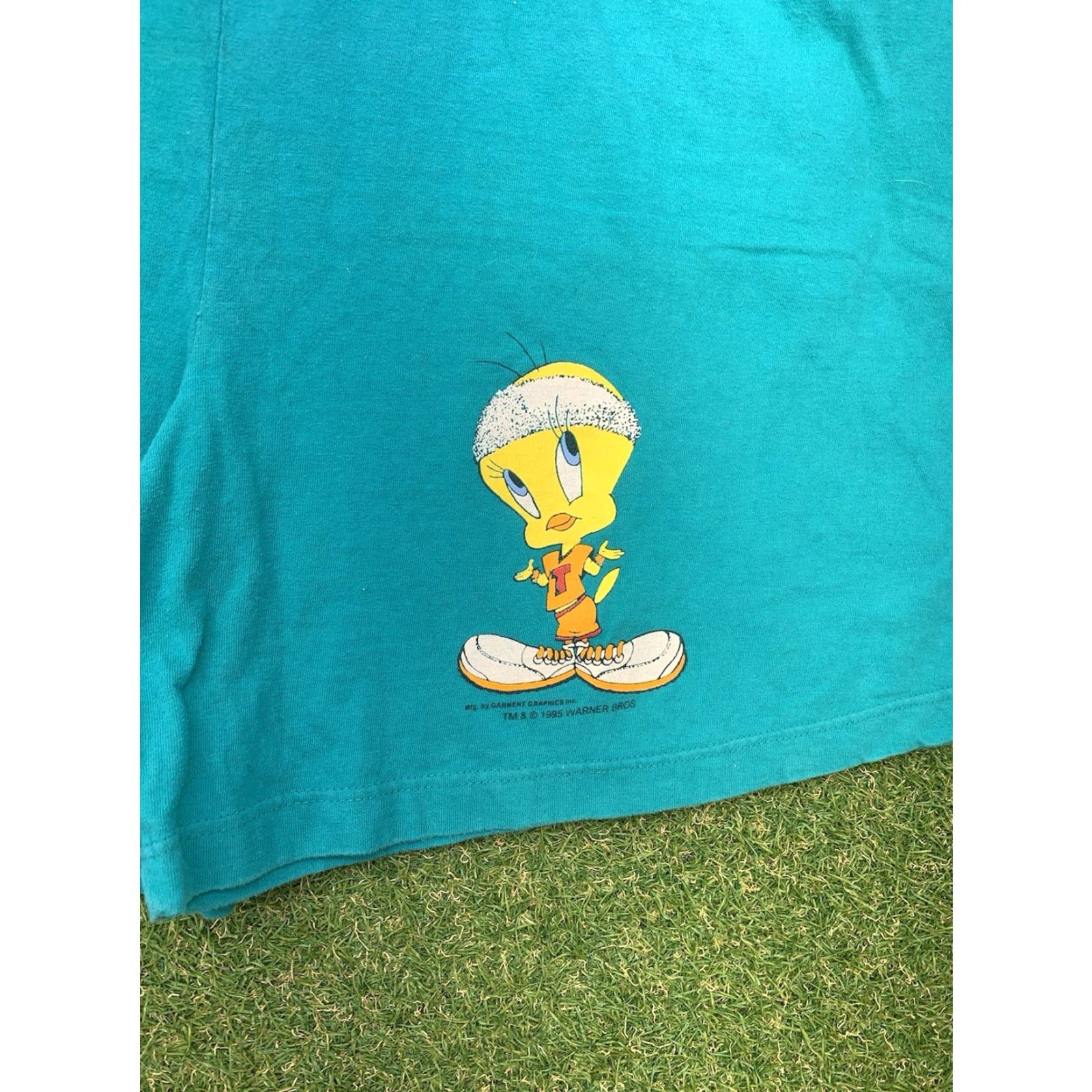 Vintage VINTAGE Tweety Bird Looney Tunes Shorts Womens 2XL CMG Stretch Lounge Comfort Size 40" / US 18 - 3 Thumbnail