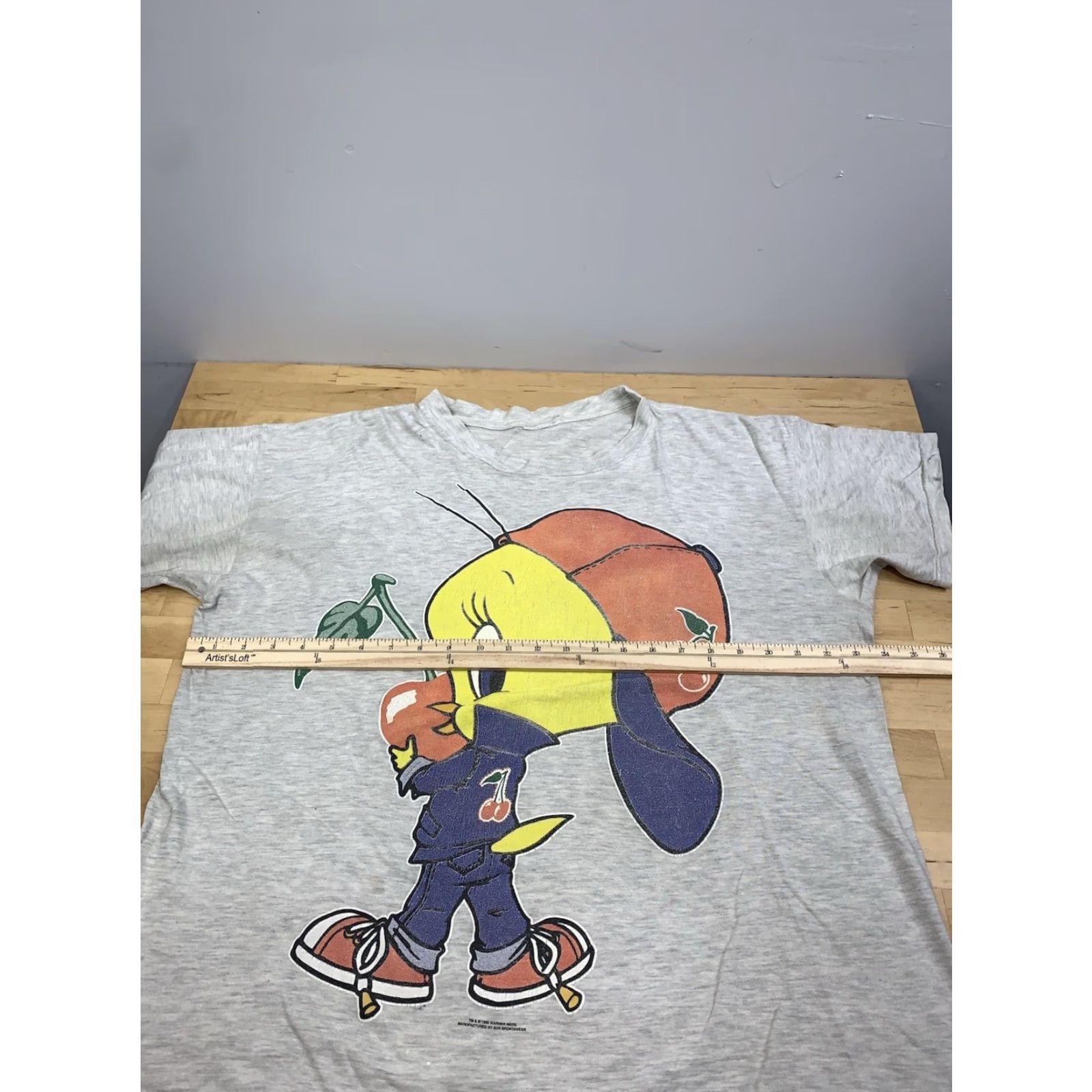 Vintage VINTAGE Tweety Bird Shirt Looney Tunes XL Gray 90s Cartoon Adult Unisex T-Shirt Short Sleeve Other Keywords Size US XL / EU 56 / 4 - 6 Thumbnail