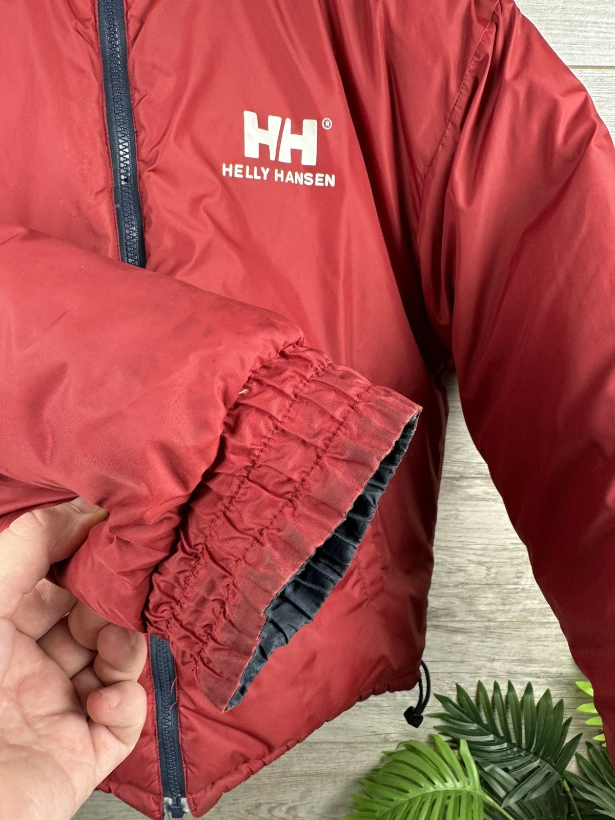 Helly Hansen Helly Hansen Big Logo Down Jacket Puffer Y2K Size XS Size US XS / EU 42 / 0 - 21 Thumbnail