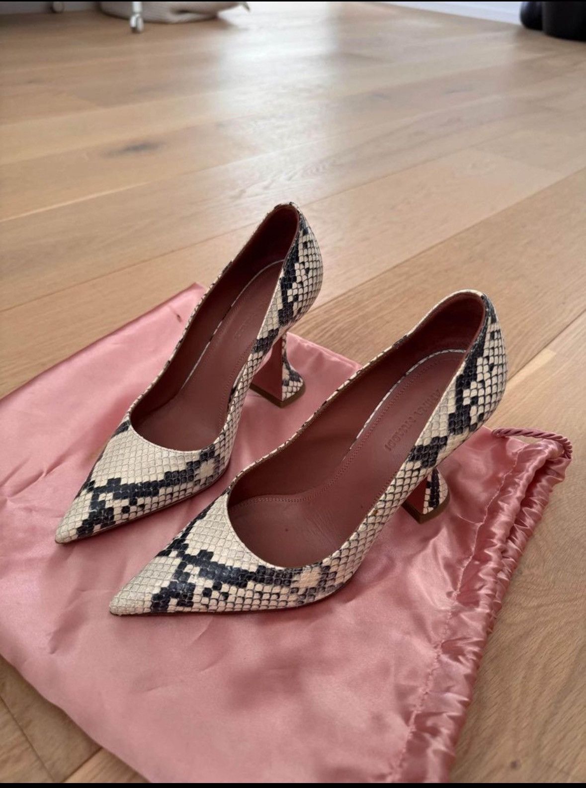 Amina Muaddi Amina Muaddi leather heels size 36 Size US 6 / IT 36 - 1 Thumbnail