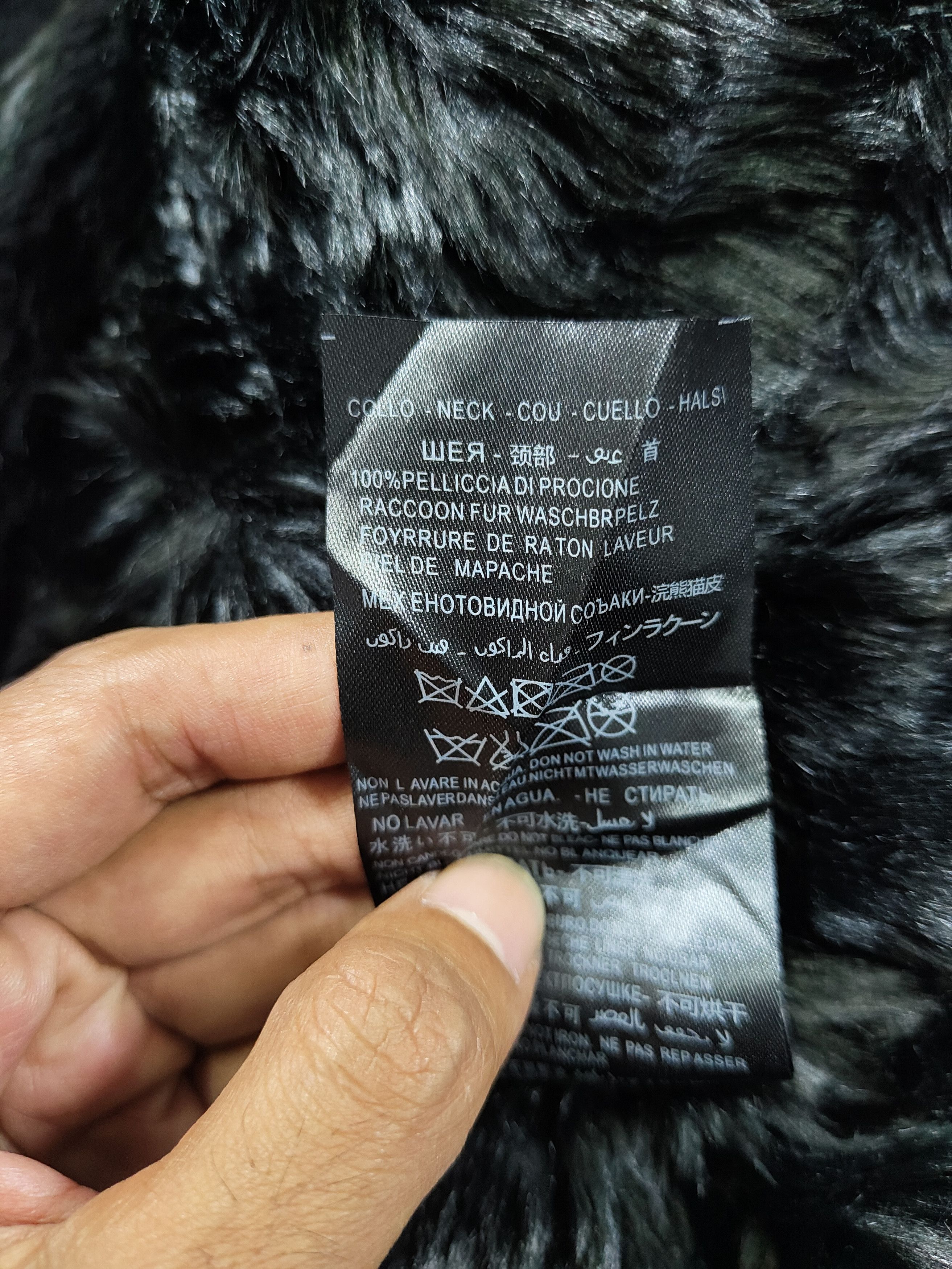 MR & MRS ITALY Mr & Mrs Italy-Beaded Sequin Patch Racoon Fur Military Parka Size US M / EU 48-50 / 2 - 15 Thumbnail