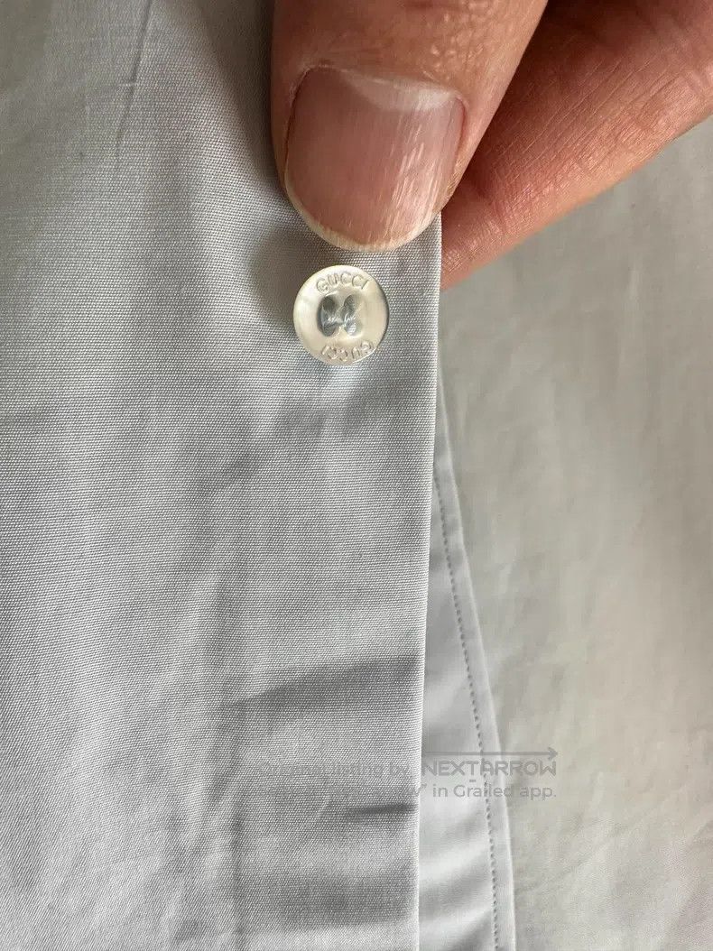 Gucci Gucci Size39 Light blue shirt Size US XXS / EU 40 - 6 Thumbnail