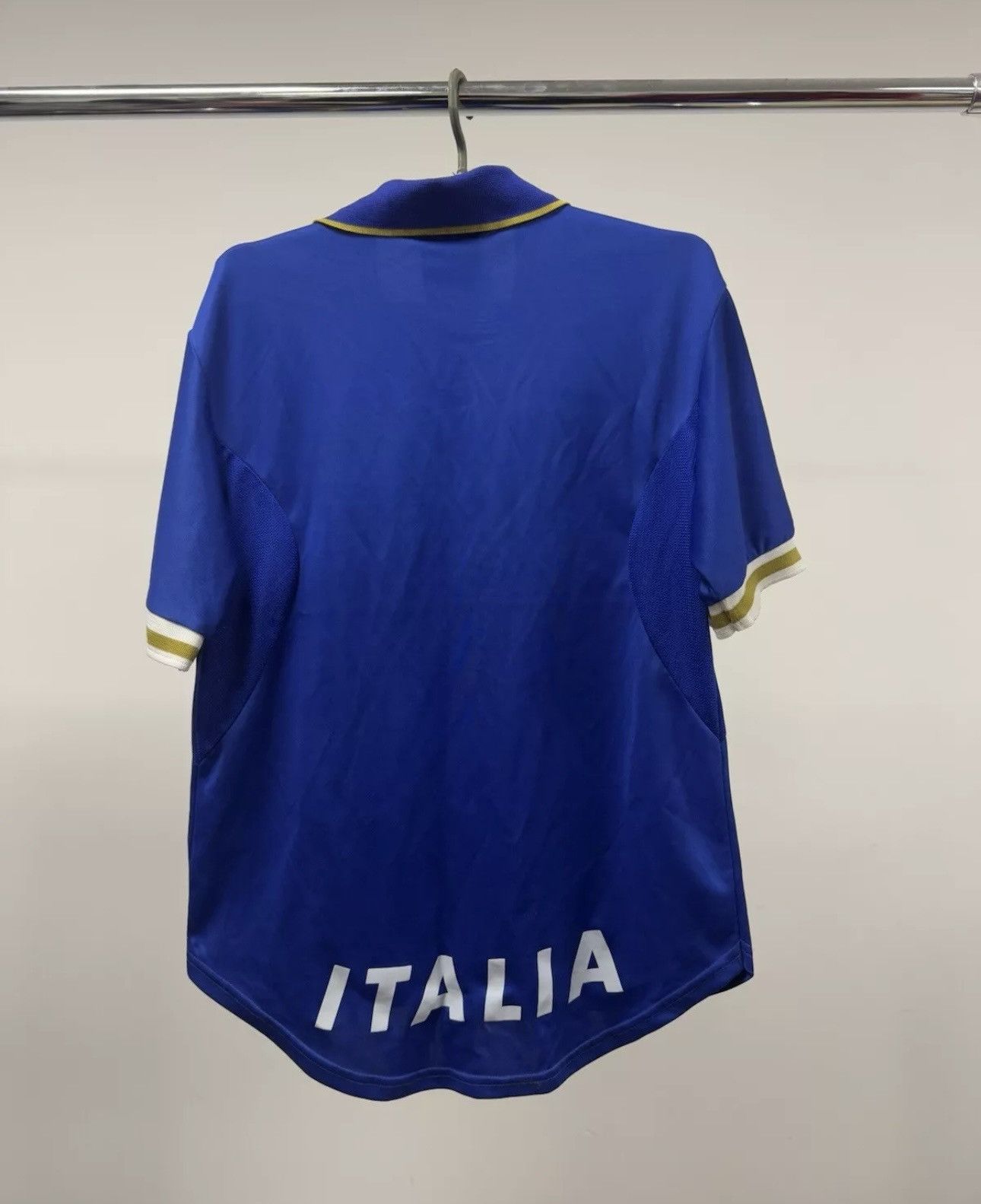 Nike × Vintage Nike Italy Vintage Jersey 1996/1997 Azzuri World Cup Size US S / EU 44-46 / 1 - 3 Thumbnail