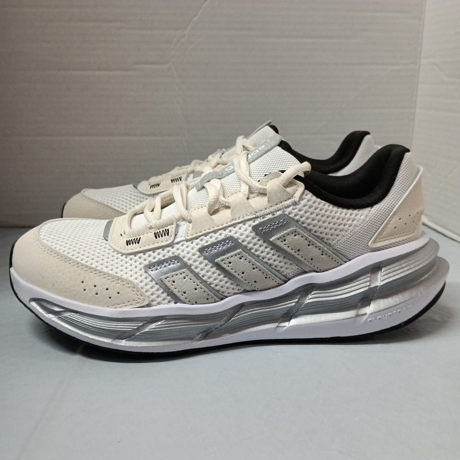 Adidas Adidas Astrastar Women's Size 9 White Silver Metallic Shoes Size US 9 / IT 39 - 3 Thumbnail