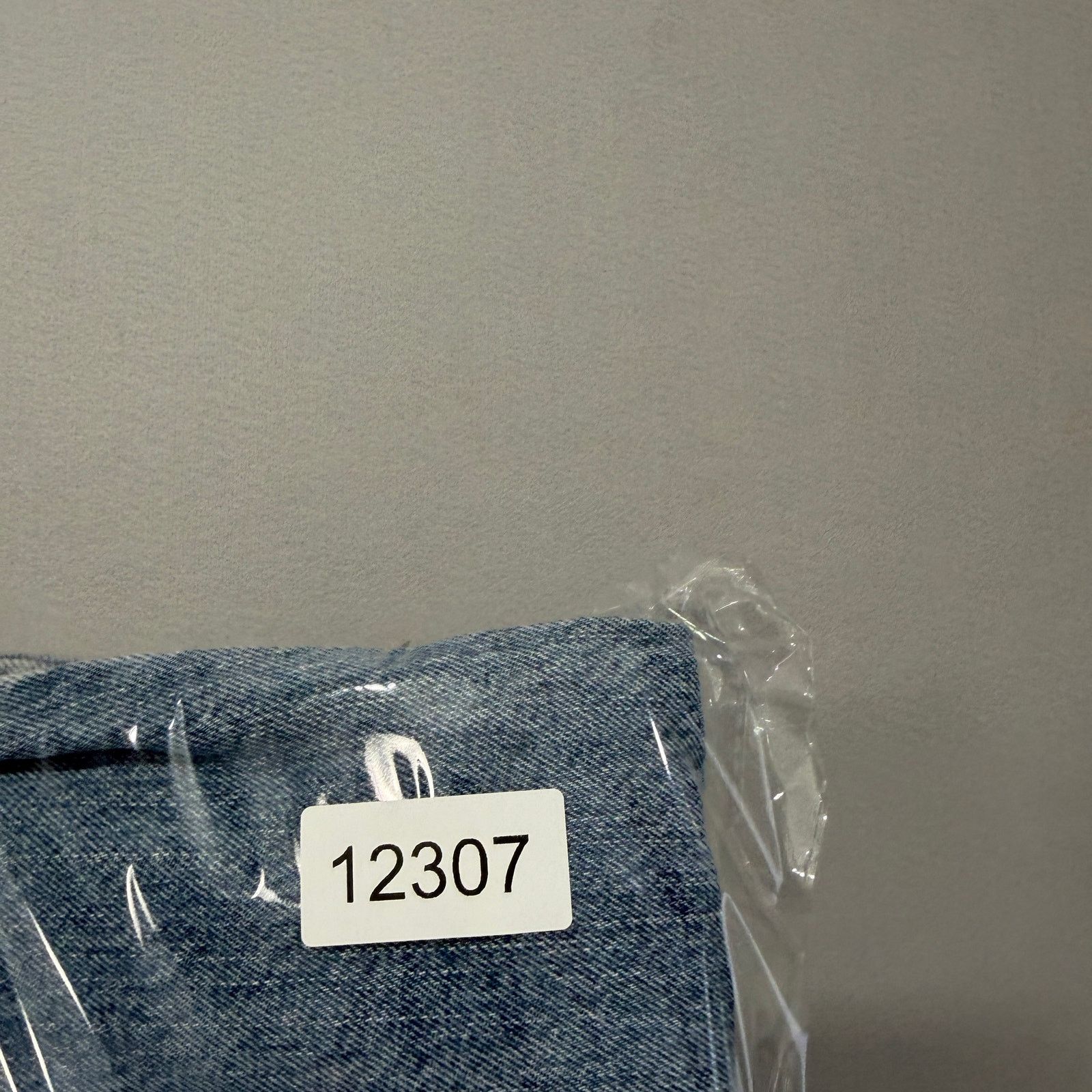 Levi's Vintage Levis 550 Relaxed Fit Jeans Men's 40x32 Blue Denim Size US 40 / EU 56 - 13 Thumbnail