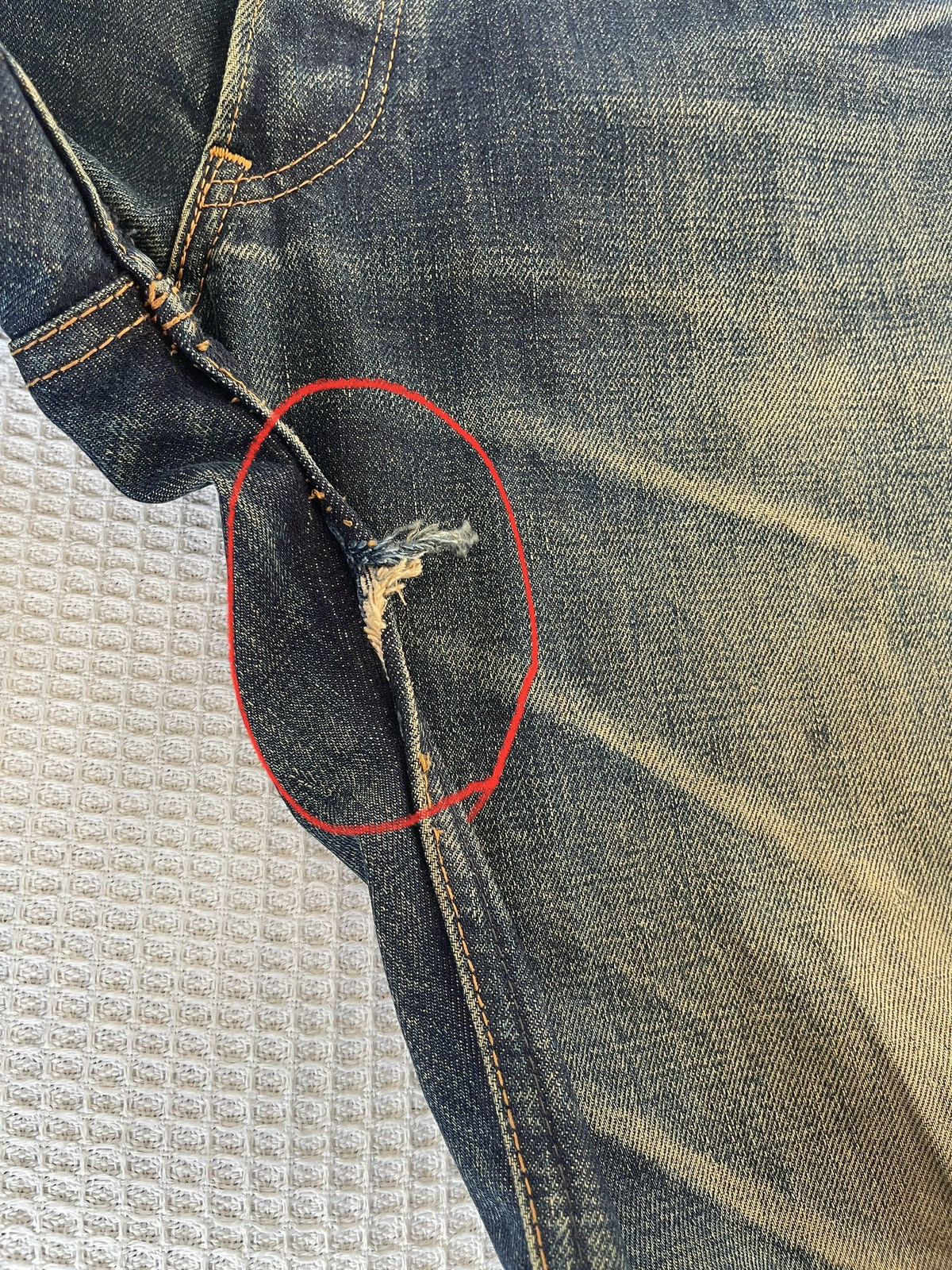 Nepenthes VINTAGE90s🔥HOGGS NEPENTHES NEEDLES🔥Thrashed Selvedge Jeans Size US 32 / EU 48 - 24 Thumbnail